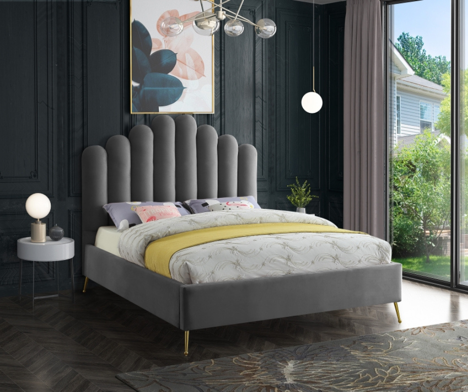 Lily Velvet Bed